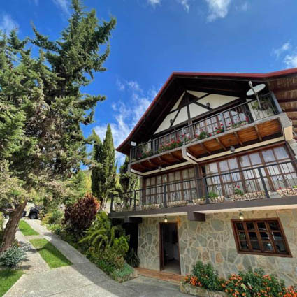 Villa vacacional en alquiler en Venezuela - Aragua - Colonia Tovar - Villa 532 - 2